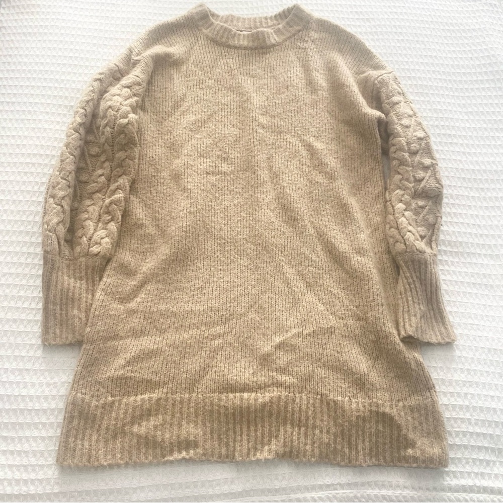 A new day Cozy Tan Sweater dress with Cable Knit Sleeves Medium